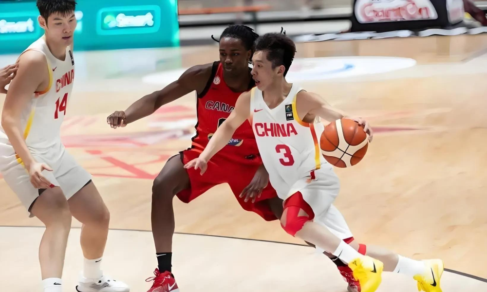 新生代球员在比赛中展现出色的表现