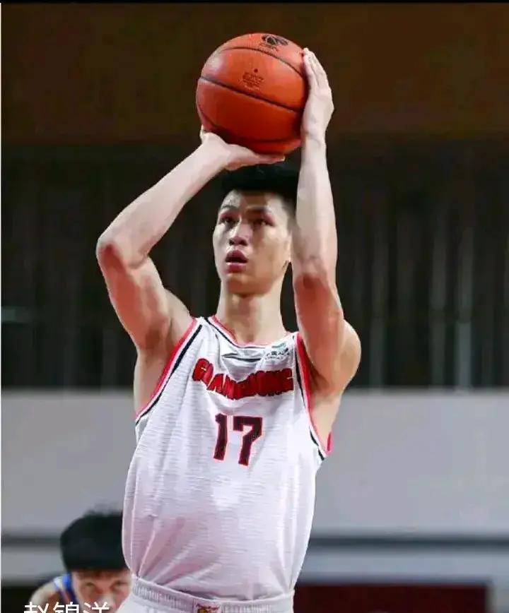 包含一支中国篮球豪门的壮举让观众们赞叹不已的词条